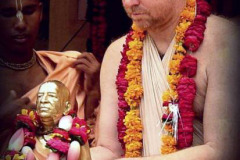1237-7-Aindra-Prabhu