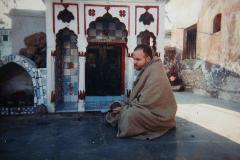 181327_298620636901568_388237003_n