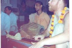 250570_341157172647914_1276219827_n