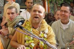 399160_253807431382889_184604797_n