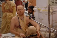 464811_255167991246833_1495417255_o