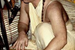 527447_255724161191216_1934510295_n