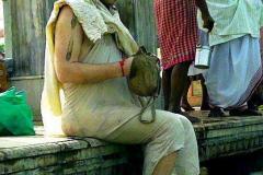 531206_254051461358486_975630757_n