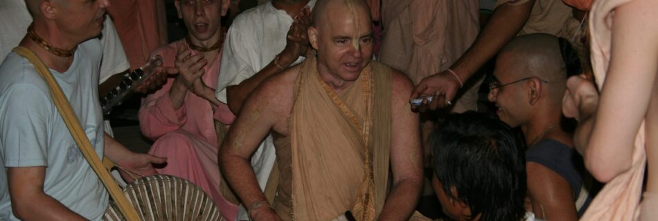 Киртан Аиндры прабху во Вриндаване